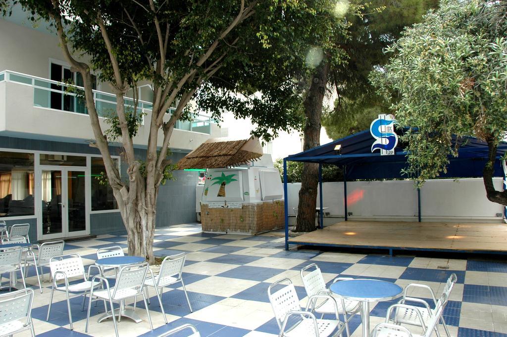 Santa Monica Playa Hotel Salou Exterior foto